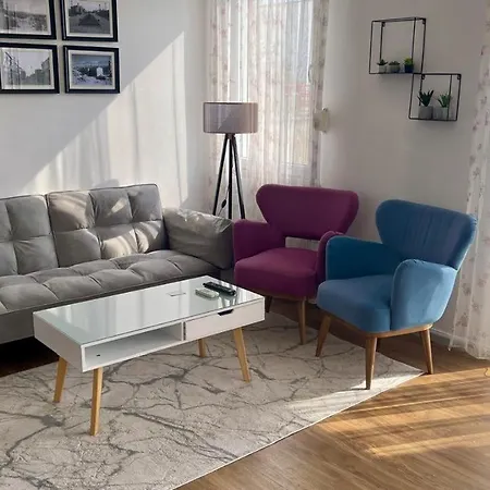 Bazaar Sun Rays * Tirana